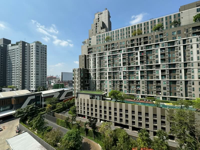 XT Huaikhwang, Bangkok, 244 Ratchadaphisek Road, Huai Khwang, Huai Khwang, Bangkok, 2 Bedrooms, 59 sqm, Condo For Rent, by Suwit Arunkeereewat, 500227438 - DDproperty.com