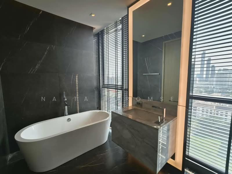 The Monument Thonglor, Bangkok, 998 Thonglor Road, Khlong Tan Nua, Watthana, Bangkok, 2 Bedrooms, 125 sqm, Condo For Rent, by Natta Buromsee, 500227461 - DDproperty.com