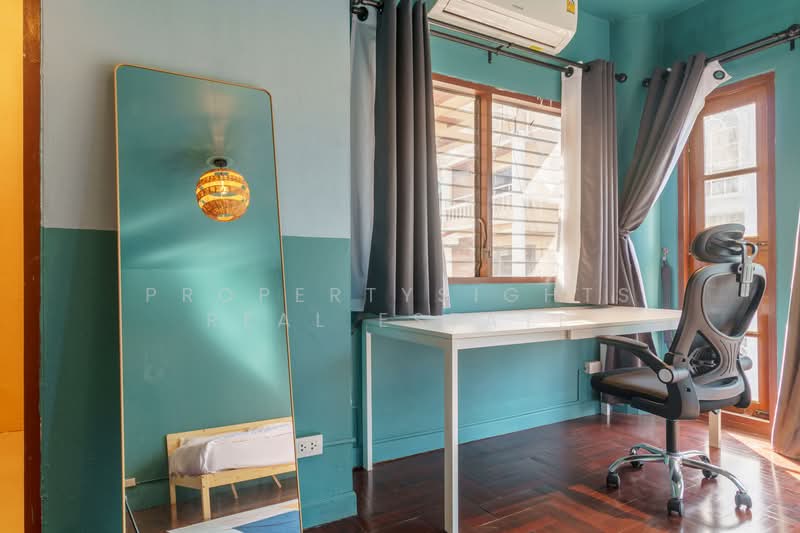 Townhouse BTS Thonglor 5 bed / 5 bath, Bangkok, Khlong Tan Nua, Watthana, Bangkok, 5 Bedrooms, 400 sqm, Townhouse For Rent, by PROPERTYSIGHTS REAL ESTATE, 500227482 - DDproperty.com