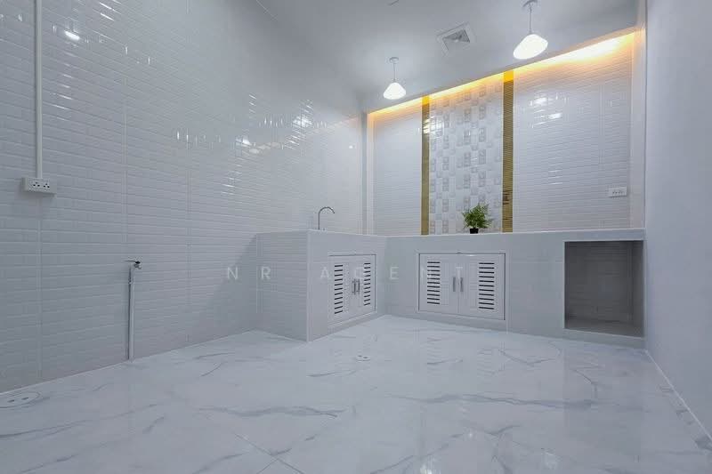 Buathong Thani, Nonthaburi, Soi Buathong Thani Village, Bang Bua Thong, Bang Bua Thong, Nonthaburi, 4 Bedrooms, 98 sqm, Townhouse For Sale, by NR AGENT, 500227541 - DDproperty.com