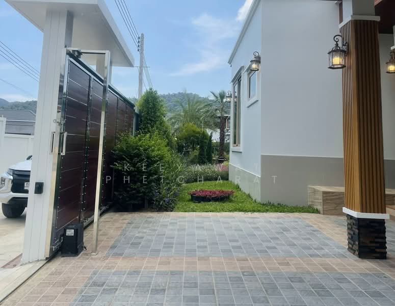 Luxury Pool Villa Modern Comfort and Tranquility Ready to move in, Krabi, Nong Tale, Muang Krabi, Krabi, 3 Bedrooms, 318 sqm, Single Detached House For Sale, by Keeyawat Phetcharat, 500227550 - DDproperty.com