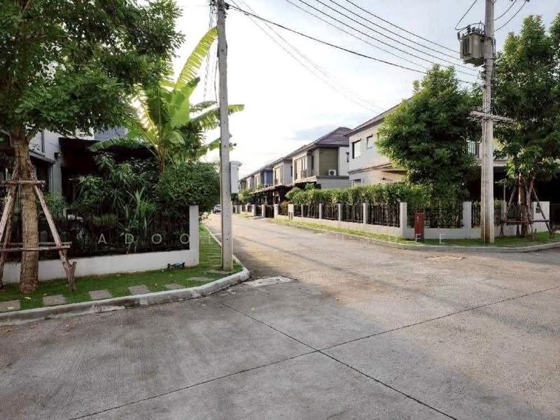 V Compound Tiwanon-Rangsit : วี คอมพาวด์ ติวานนท์-รังสิต, ปทุมธานี, ถนนติวานนท์, บางกะดี, เมืองปทุมธานี, ปทุมธานี, 159 ตร.ม., บ้านแฝด ขาย, โดย Adool Manusdee, 500227582 - DDproperty.com