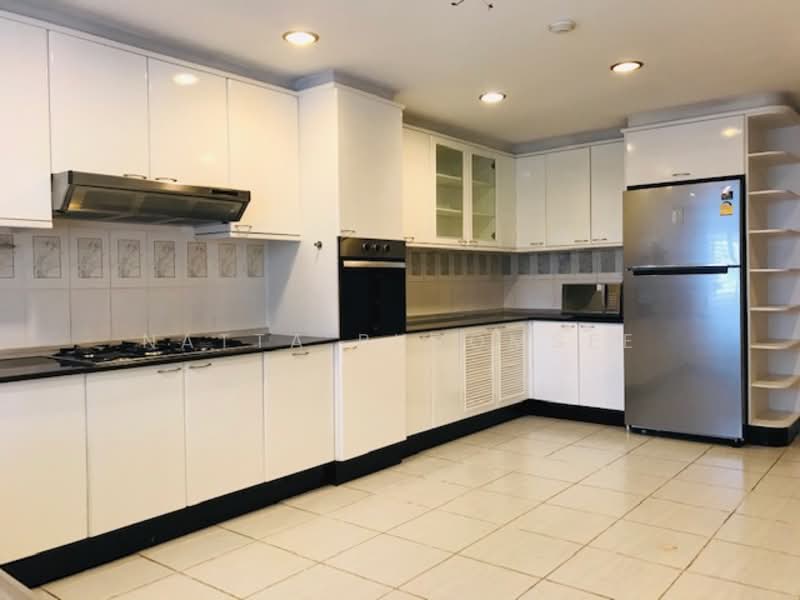 GM Mansion, Bangkok, 5 Soi Sukhumvit 30, Khlong Tan Nua, Watthana, Bangkok, 4 Bedrooms, 600 sqm, Apartment For Rent, by Natta Buromsee, 500227599 - DDproperty.com