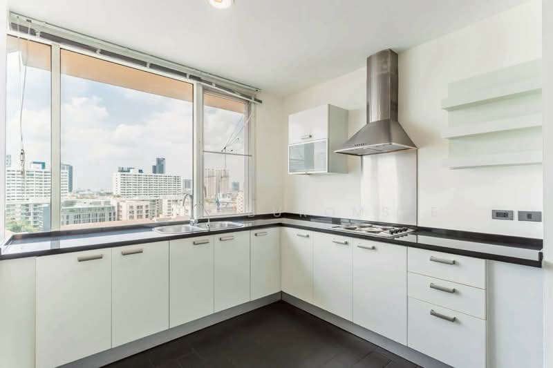 Hampton Thonglor 10, Bangkok, 324 Soi Thonglor 10, Sukhumvit Road, Khlong Tan Nua, Watthana, Bangkok, 3 Bedrooms, 232 sqm, Condo For Rent, by Natta Buromsee, 500227603 - DDproperty.com