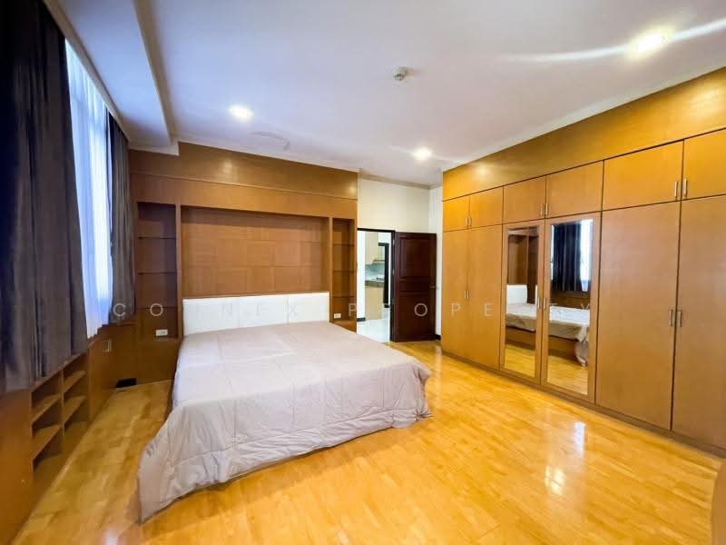 Supalai Place Sukhumvit 39, Bangkok, 175-179 Soi Sukhumvit 39 Sukhumvit Road, Khlong Tan Nua, Watthana, Bangkok, 2 Bedrooms, 120 sqm, Condo For Rent, by Connex Property, 500227610 - DDproperty.com