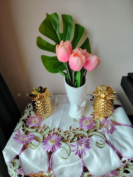 Rhythm Sukhumvit 36-38, Bangkok, 55 Soi Sukhumvit 36, Sukhumvit Road, Phra Kanong, Khlong Toei, Bangkok, 1 Bedroom, 36 sqm, Condo For Rent, by Hathaichanok Saenset, 500227618 - DDproperty.com