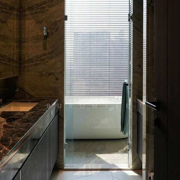 LAVIQ Sukhumvit 57, Bangkok, Soi Sukhumvit 57, Sukhumvit Road, Khlong Tan Nua, Watthana, Bangkok, 3 Bedrooms, 115 sqm, Condo For Rent, by Natta Buromsee, 500227624 - DDproperty.com