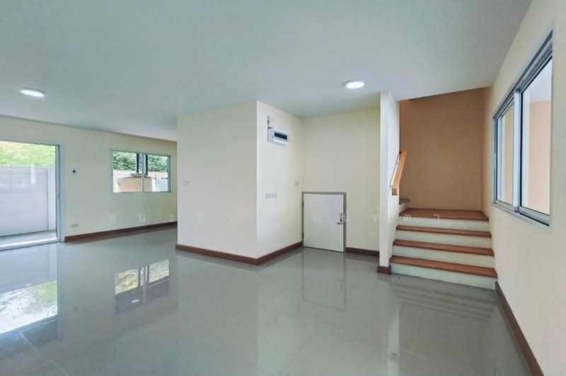 M.C.S PLACE Lamlukka-Klong 6, ปทุมธานี, บึงคำพร้อย, ลำลูกกา, ปทุมธานี, 137 ตร.ม., ทาวน์เฮ้าส์ ขาย, โดย ชนะชาติ นนท์ตา, 500227630 - DDproperty.com