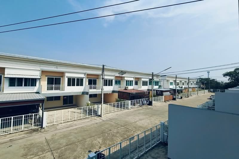 M.C.S PLACE Lamlukka-Klong 6, Pathum Thani, Bung Kham Proi, Lam Luk Ka, Pathum Thani, 3 Bedrooms, 137 sqm, Townhouse For Sale, by ชนะชาติ นนท์ตา, 500227630 - DDproperty.com