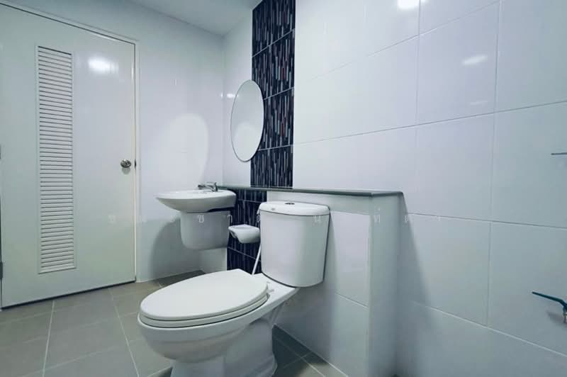 M.C.S PLACE Lamlukka-Klong 6, Pathum Thani, Bung Kham Proi, Lam Luk Ka, Pathum Thani, 3 Bedrooms, 137 sqm, Townhouse For Sale, by ชนะชาติ นนท์ตา, 500227630 - DDproperty.com