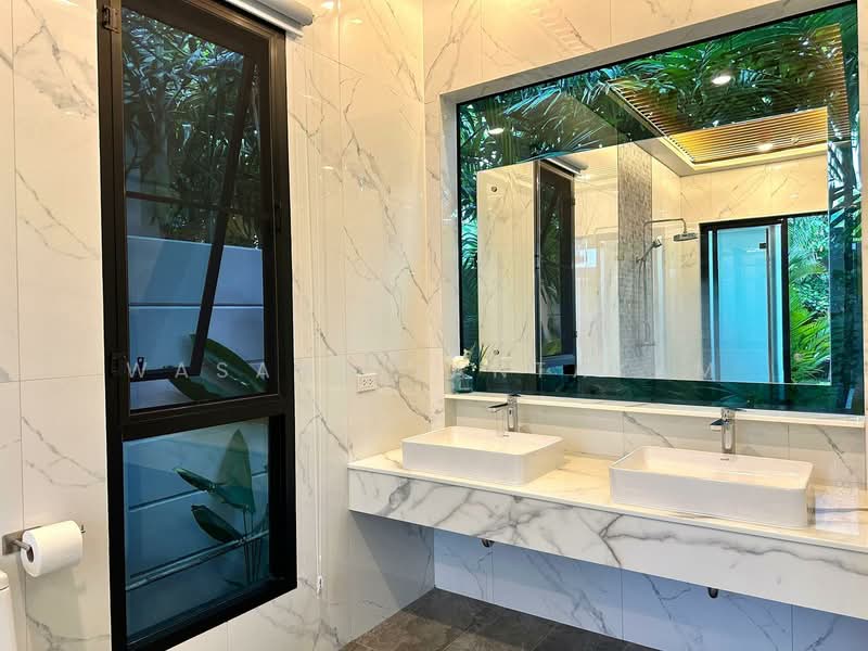 Nai Harn Baan Bua - Baan Varij, Phuket, Rawai, Muang Phuket, Phuket, 4 Bedrooms, 480 sqm, Villa For Rent, by Wasana Jantakam, 500227635 - DDproperty.com