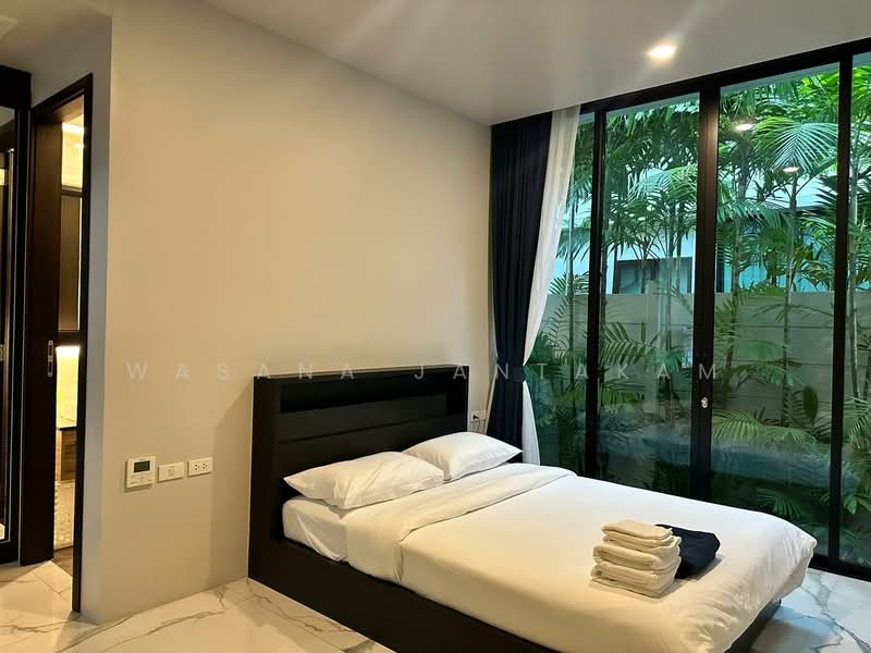 Nai Harn Baan Bua - Baan Varij, Phuket, Rawai, Muang Phuket, Phuket, 4 Bedrooms, 480 sqm, Villa For Rent, by Wasana Jantakam, 500227635 - DDproperty.com