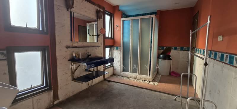 Udomsuk, Bangkok, สุขุมวิท, Bang Chak, Phra Khanong, Bangkok, , 1,000 sqm, Shophouse For Sale, by Miss Nana, 500227637 - DDproperty.com