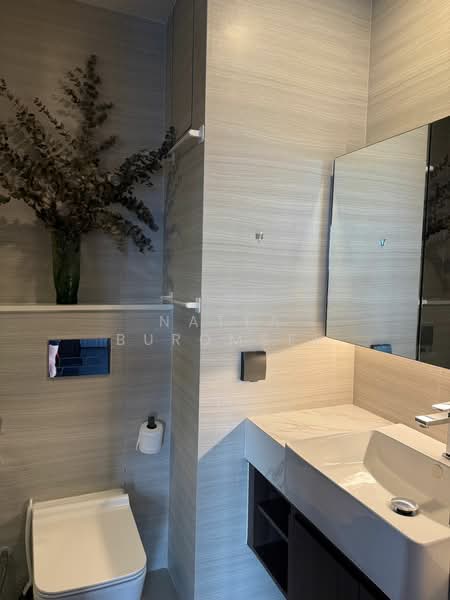 Park Origin Thonglor, Bangkok, ซอยทองหล่อ 10 ถนนสุขุมวิท, Khlong Tan Nua, Watthana, Bangkok, 2 Bedrooms, 45 sqm, Condo For Rent, by Natta Buromsee, 500227665 - DDproperty.com