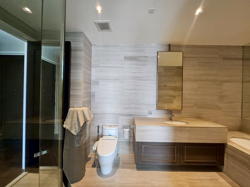 The Diplomat 39, Bangkok, 18 Soi Sukhumvit 39, Sukhumvit Road, Khlong Tan Nua, Watthana, Bangkok, 1 Bedroom, 60 sqm, Condo For Rent, by Khun Real, 500227667 - DDproperty.com