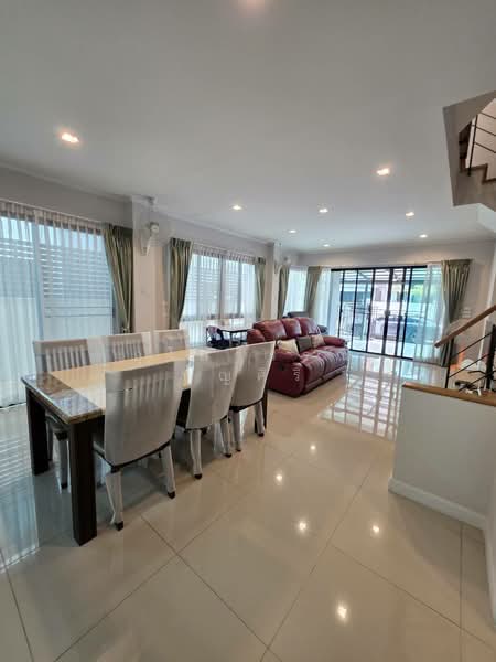 Supalai Essence Suanluang, Bangkok, Prawet, Prawet, Bangkok, 6 Bedrooms, 243 sqm, Single Detached House For Sale, by Ulaiwan Boonsiri, 500227695 - DDproperty.com