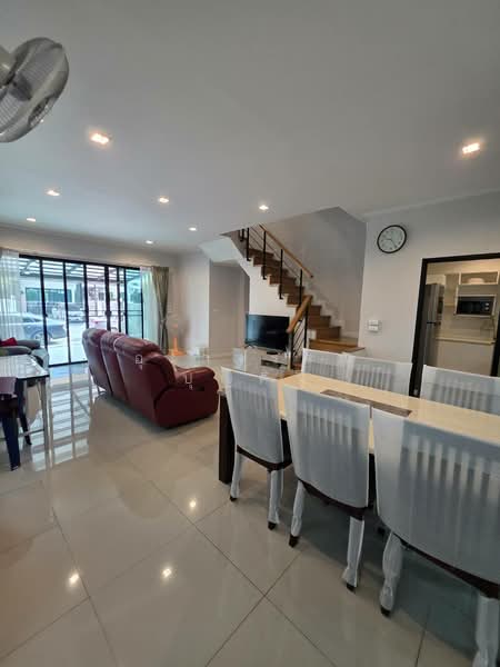 Supalai Essence Suanluang, Bangkok, Prawet, Prawet, Bangkok, 6 Bedrooms, 243 sqm, Single Detached House For Sale, by Ulaiwan Boonsiri, 500227695 - DDproperty.com