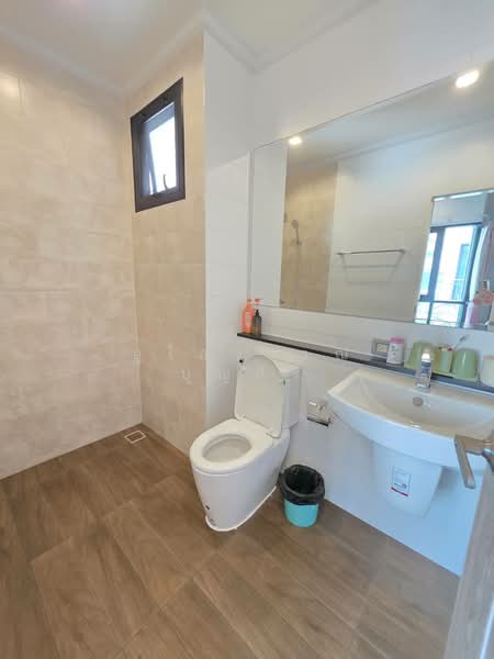 Supalai Essence Suanluang, Bangkok, Prawet, Prawet, Bangkok, 6 Bedrooms, 243 sqm, Single Detached House For Sale, by Ulaiwan Boonsiri, 500227695 - DDproperty.com