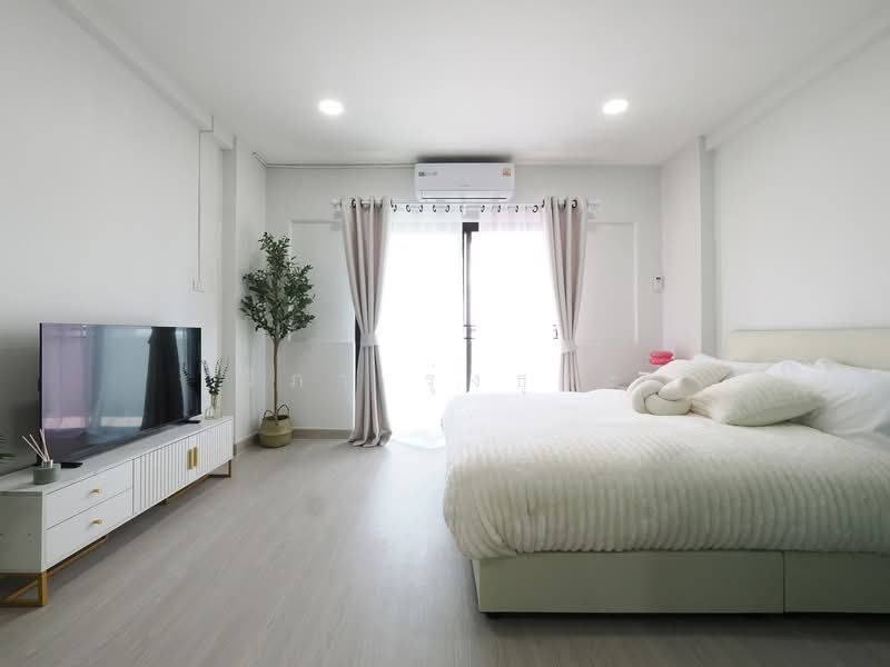 For Sale - Ratchada Terrace Condominium, Bangkok