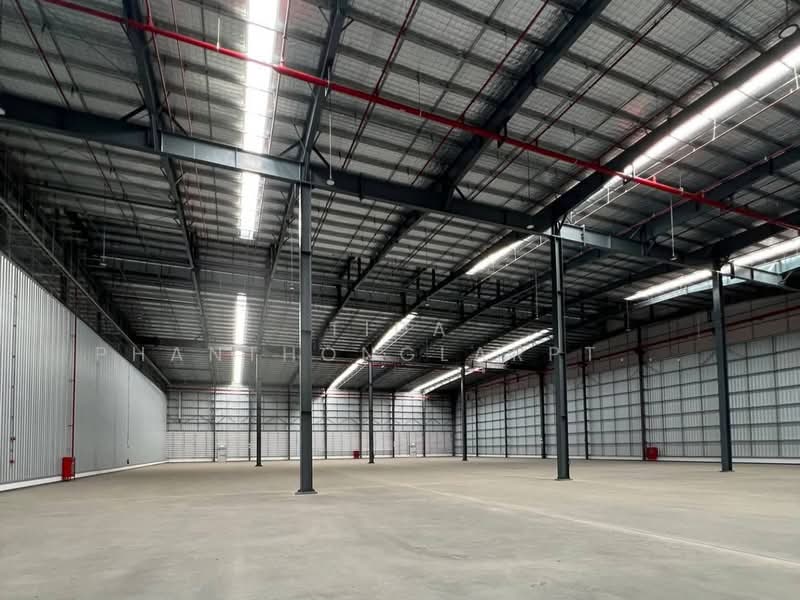 Factory rental, warehouse, km². 46 on Bangna-Trad Free Zone. Rong .4 near Burapha Witti Expressway, Chachoengsao, Bang Pakong, Bang Pakong, Chachoengsao, , 3,997 sqm, Warehouse/Factory For Rent, by Tida phanthonglarptawee, 500227790 - DDproperty.com