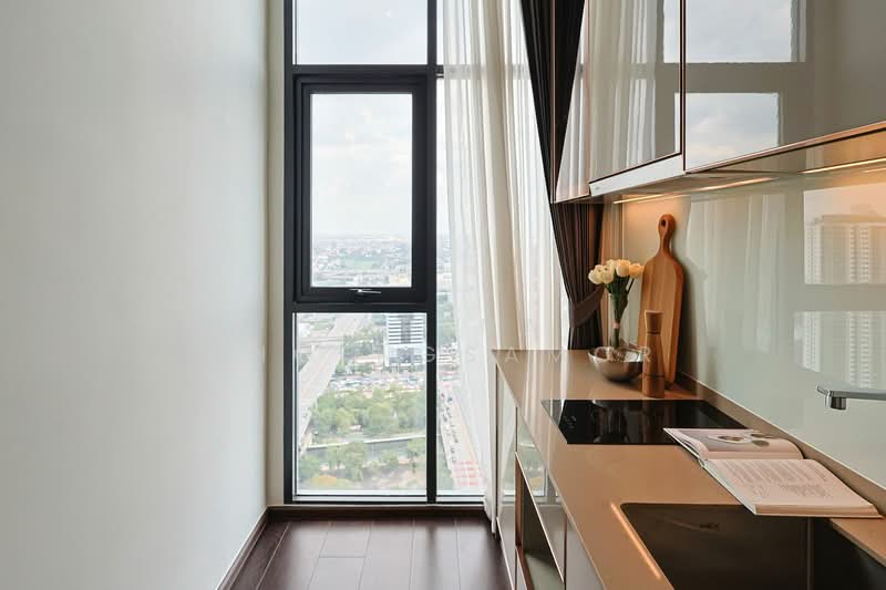 C Ekkamai, Bangkok, 888 Soi Sukhumvit 63, Sukhumvit Road, Khlong Tan Nua, Watthana, Bangkok, 1 Bedroom, 65 sqm, Condo For Sale, by Sarena Choengsamor, 500227807 - DDproperty.com