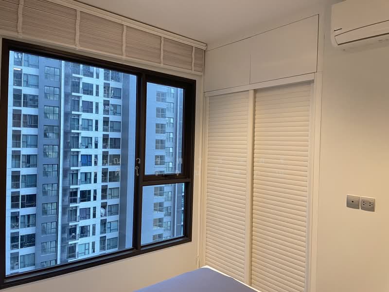 Life Asoke, Bangkok, Asoke-Dindang Road, Bang Kapi, Huai Khwang, Bangkok, 1 Bedroom, 33 sqm, Condo For Rent, by คุณวรพรรษสร ศศิโรจน์โสภณ, 500227829 - DDproperty.com