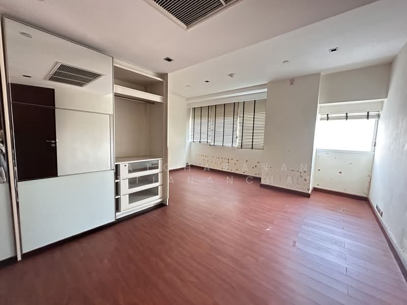 Le Raffine Jambunuda Sukhumvit 31, Bangkok, Sukhumvit 31, Khlongtoei Nua, Watthana, Bangkok, 3 Bedrooms, 385 sqm, Condo For Sale, by Phatcharanan Kittiananchat, 500227841 - DDproperty.com