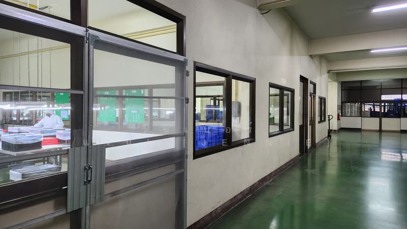 ขายโรงงาน ถนนสุวินทวงศ์ ต.คลองอุดมชลจร อ.เมือง จ.ฉะเชิงเทรา, ฉะเชิงเทรา, สุวินทวงศ์, คลองอุดมชลจร, เมืองฉะเชิงเทรา, ฉะเชิงเทรา, 2,120 ตร.ม., โกดัง-โรงงาน ขาย, โดย วินเนอร์ [แว่น].[Jennie], 500227842 - DDproperty.com