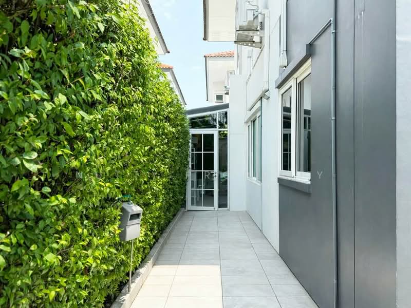 Golden Village Onnut-Pattanakan, Bangkok, Soi On Nut 65 Yak14, Prawet, Prawet, Bangkok, 4 Bedrooms, 150 sqm, Single Detached House For Sale, by Nutty Property, 500227853 - DDproperty.com