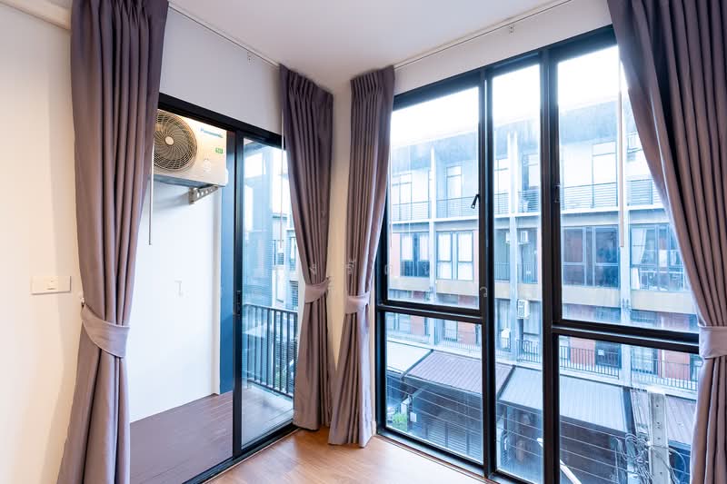 Haus 35 Chaengwattana, Nonthaburi, Soi Pakkred - Chaengwattana 35, Khlong Klue, Pak Kret, Nonthaburi, 2 Bedrooms, 162 sqm, Townhouse For Sale, by Roongrat Maitreejittawon, 500227857 - DDproperty.com