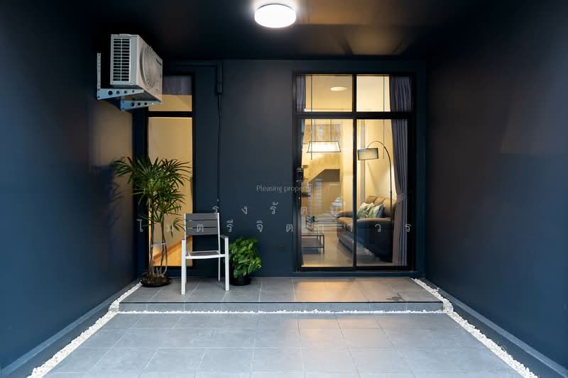 Haus 35 Chaengwattana, Nonthaburi, Soi Pakkred - Chaengwattana 35, Khlong Klue, Pak Kret, Nonthaburi, 3 Bedrooms, 162 sqm, Townhouse For Sale, by Roongrat Maitreejittawon, 500227857 - DDproperty.com