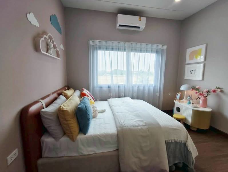 Britania Ratchaphruek-Kanchanaphisek : บริทาเนีย ราชพฤกษ์-กาญจนาภิเษก, Pathum Thani, Khlong Phra Udom, Lat Lum Kaeo, Pathum Thani, 3 Bedrooms, 145 sqm, Single Detached House For Sale, by สรภพ ยอดไชย (สีฝุ่น), 500227863 - DDproperty.com