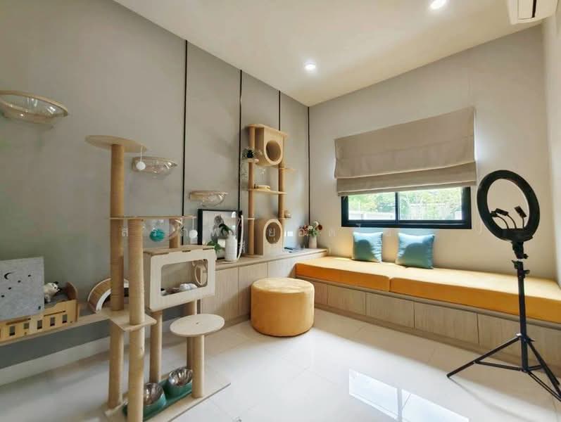 Britania Ratchaphruek-Kanchanaphisek : บริทาเนีย ราชพฤกษ์-กาญจนาภิเษก, Pathum Thani, Khlong Phra Udom, Lat Lum Kaeo, Pathum Thani, 3 Bedrooms, 145 sqm, Single Detached House For Sale, by สรภพ ยอดไชย (สีฝุ่น), 500227863 - DDproperty.com