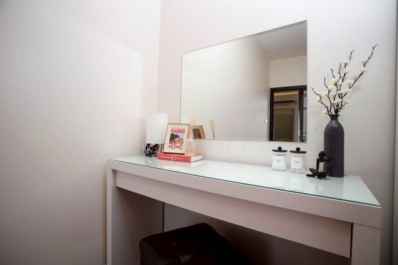 ขาย - Thairong Tower : ไทยรงค์ ทาวเวอร์, กรุงเทพ