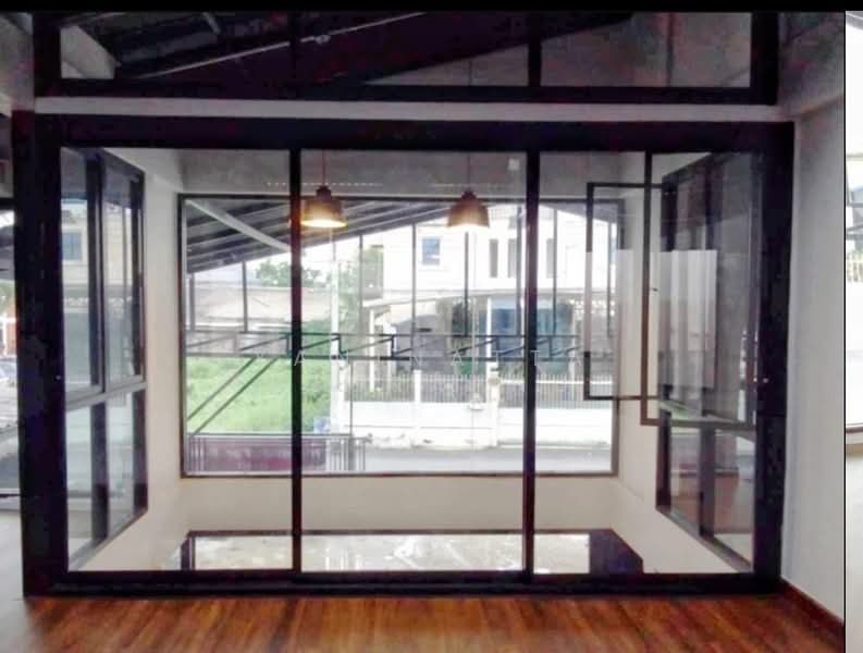 Office in Latphrao, กรุงเทพ, วังทองหลาง, วังทองหลาง, กรุงเทพ, 520 ตร.ม., สำนักงาน ให้เช่า, โดย Yaninatta Jaturaphut, 500227880 - DDproperty.com