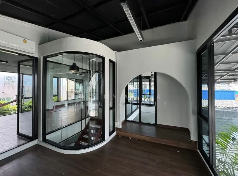 สำนักงานย่านลาดพร้าว, Bangkok, Wang Thonglang, Wang Thonglang, Bangkok, , 520 sqm, Office Space For Rent, by Yaninatta Jaturaphut, 500227880 - DDproperty.com