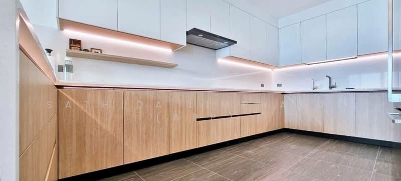 Movenpick White Sand Beach Pattaya, Chon Buri (Pattaya), 56 Moo 2 Sukhumvit Road, Na Chom Thian, Sattahip, Chon Buri (Pattaya), 3 Bedrooms, 317 sqm, Condo For Rent, by Sathida Limphasut (App), 500227921 - DDproperty.com