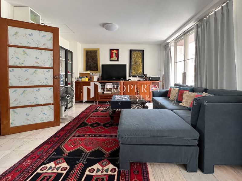 Townhome Sukhumvit 71 Pridi Phanomyong 14, Bangkok, สุขุมวิท, Khlong Tan Nua, Watthana, Bangkok, 4 Bedrooms, 250 sqm, Townhouse For Sale, by Chidaphar Beawlek, 500227929 - DDproperty.com