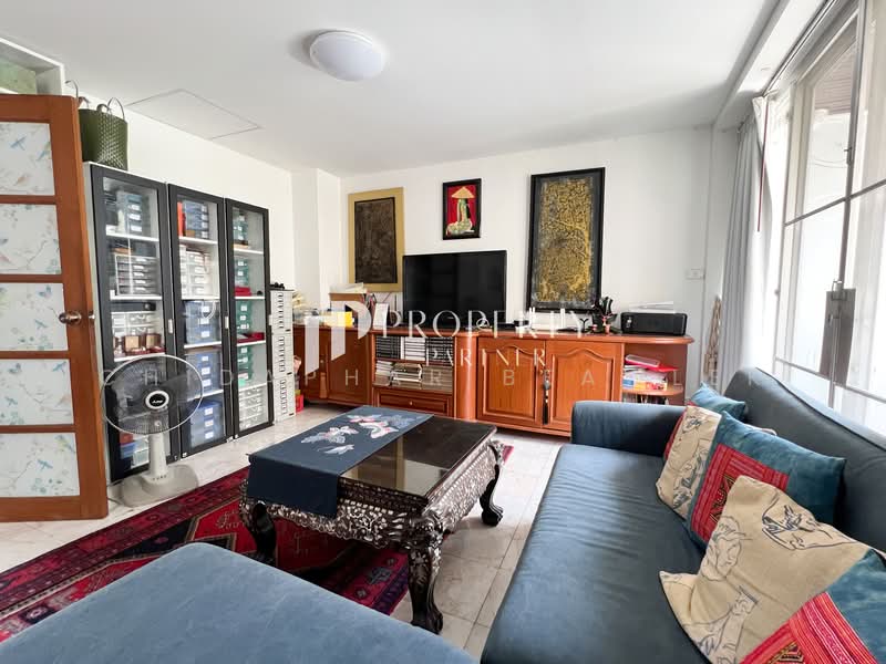 Townhome Sukhumvit 71 Pridi Phanomyong 14, Bangkok, สุขุมวิท, Khlong Tan Nua, Watthana, Bangkok, 4 Bedrooms, 250 sqm, Townhouse For Sale, by Chidaphar Beawlek, 500227929 - DDproperty.com