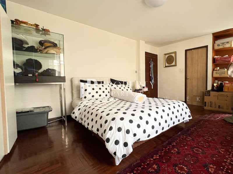 Townhome Sukhumvit 71 Pridi Phanomyong 14, Bangkok, สุขุมวิท, Khlong Tan Nua, Watthana, Bangkok, 4 Bedrooms, 250 sqm, Townhouse For Sale, by Chidaphar Beawlek, 500227929 - DDproperty.com