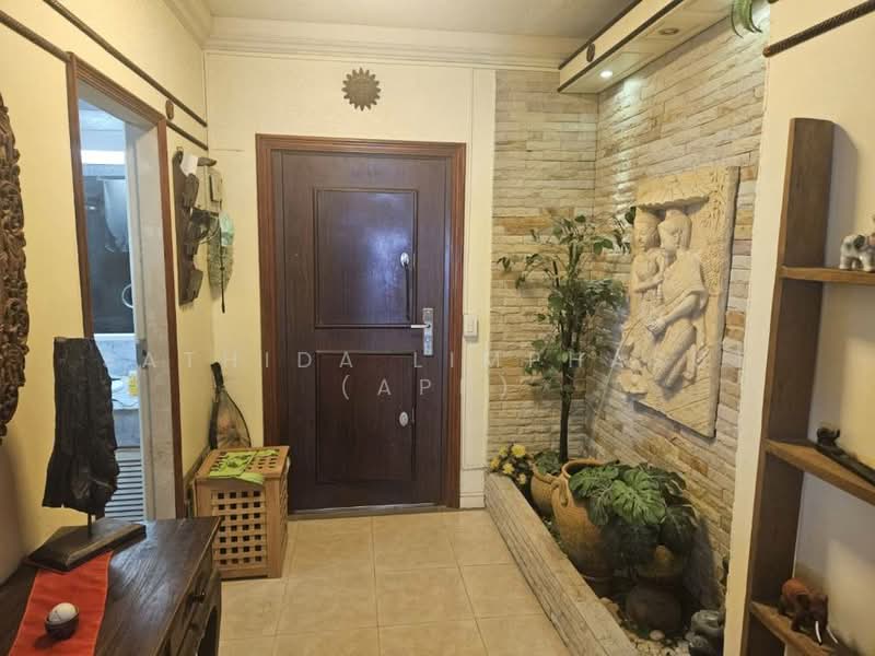 For Sale - Markland Condominium Pattaya, Chon Buri (Pattaya)