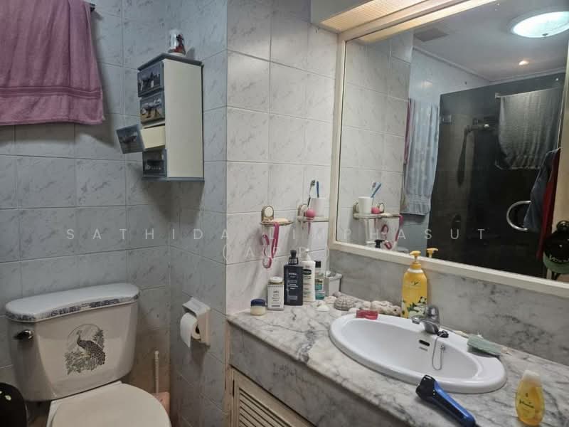 For Sale - Markland Condominium Pattaya, Chon Buri (Pattaya)