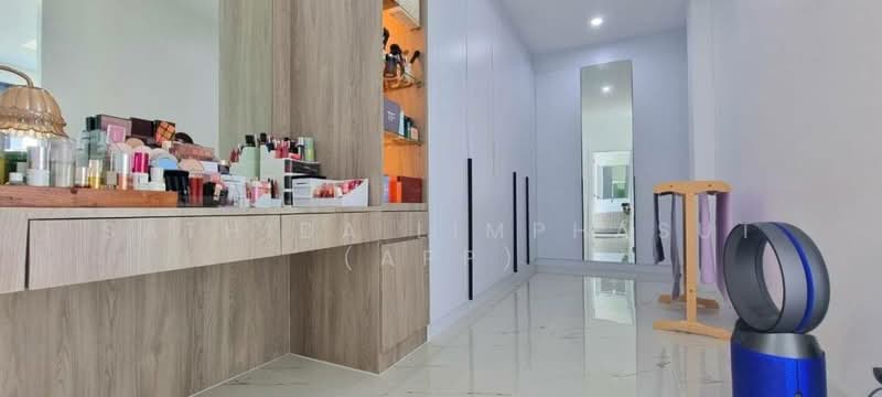 The Village Housing Estate by Horseshoe Point, Chon Buri (Pattaya), Toongklom-Huaytanoo Road, Nong Pru, Bang Lamung (Pattaya), Chon Buri (Pattaya), 4 Bedrooms, 550 sqm, Single Detached House For Sale, by Sathida Limphasut (App), 500227940 - DDproperty.com