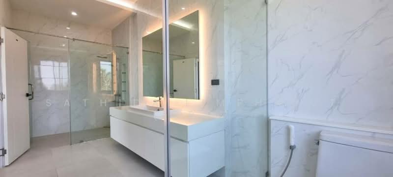 The Village Housing Estate by Horseshoe Point, Chon Buri (Pattaya), Toongklom-Huaytanoo Road, Nong Pru, Bang Lamung (Pattaya), Chon Buri (Pattaya), 4 Bedrooms, 550 sqm, Single Detached House For Sale, by Sathida Limphasut (App), 500227940 - DDproperty.com