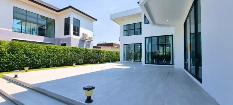 The Village Housing Estate by Horseshoe Point, Chon Buri (Pattaya), Toongklom-Huaytanoo Road, Nong Pru, Bang Lamung (Pattaya), Chon Buri (Pattaya), 4 Bedrooms, 550 sqm, Single Detached House For Sale, by Sathida Limphasut (App), 500227940 - DDproperty.com