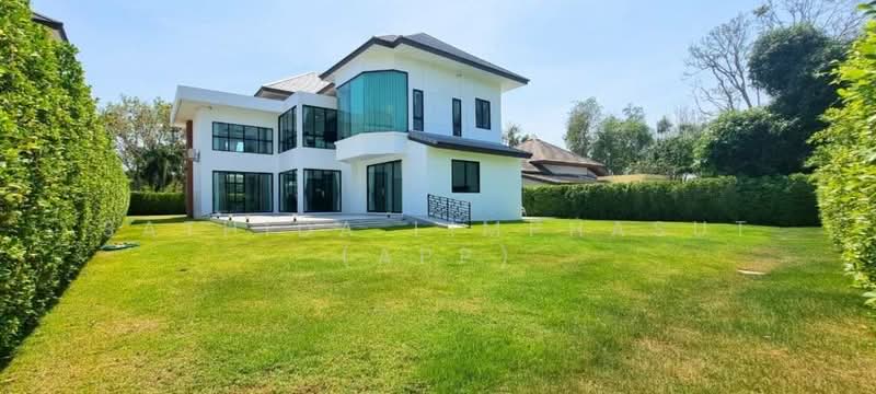 The Village Housing Estate by Horseshoe Point : เดอะ วิลเลจ เฮ้าส์ซิ่ง เอสเตท โดย ฮอร์สชู พอยท์, ชลบุรี, ถนนทุ่งกลม-ห้วยตาหนู, หนองปรือ, บางละมุง, ชลบุรี, 550 ตร.ม., บ้านเดี่ยว ขาย, โดย Sathida Limphasut (App), 500227940 - DDproperty.com