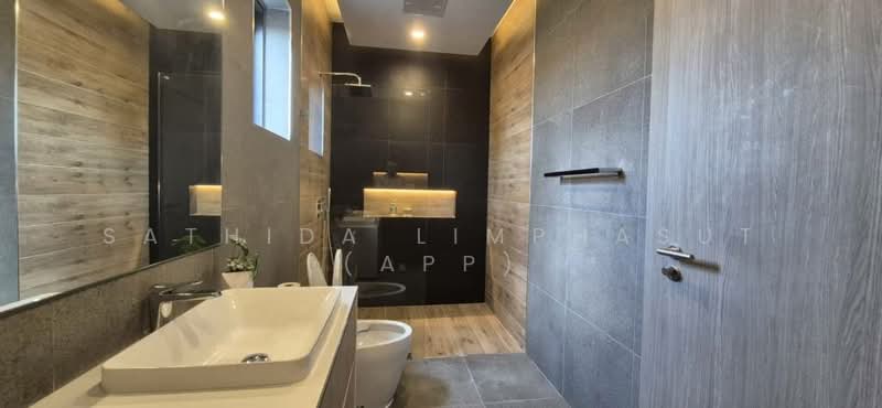 The Village Housing Estate by Horseshoe Point, Chon Buri (Pattaya), Toongklom-Huaytanoo Road, Nong Pru, Bang Lamung (Pattaya), Chon Buri (Pattaya), 4 Bedrooms, 350 sqm, Villa For Sale, by Sathida Limphasut (App), 500227943 - DDproperty.com