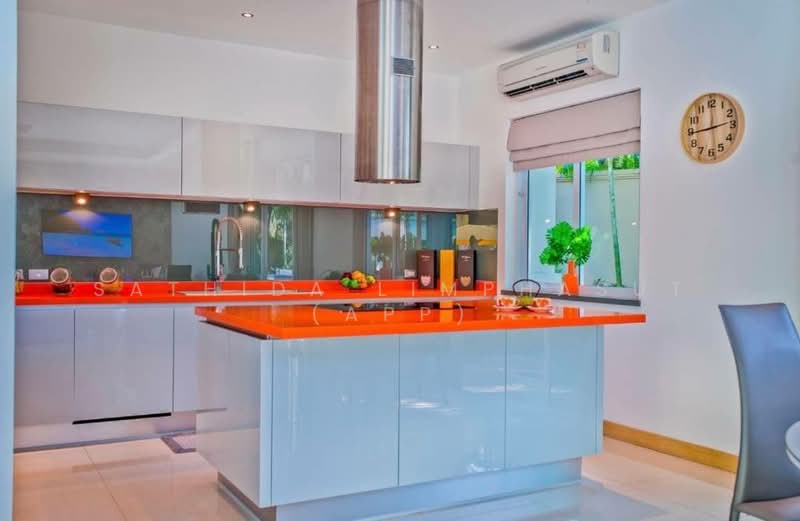 The Vineyard Phase 3, Chon Buri (Pattaya), Poong, Bang Lamung (Pattaya), Chon Buri (Pattaya), 3 Bedrooms, 220 sqm, Villa For Sale, by Sathida Limphasut (App), 500228016 - DDproperty.com