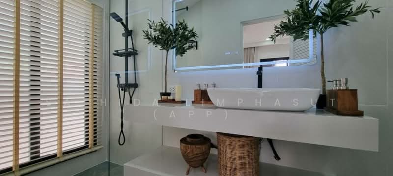 Srisuk Villa Pattaya, Chon Buri (Pattaya), Nong Pru, Bang Lamung (Pattaya), Chon Buri (Pattaya), 5 Bedrooms, 200 sqm, Villa For Sale, by Sathida Limphasut (App), 500228031 - DDproperty.com