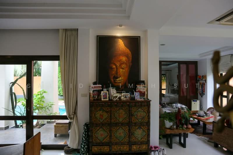 Perla Villa Pattaya, Chon Buri (Pattaya), Poong, Bang Lamung (Pattaya), Chon Buri (Pattaya), 3 Bedrooms, 750 sqm, Villa For Sale, by Sathida Limphasut (App), 500228037 - DDproperty.com